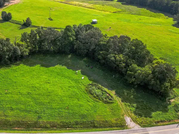 4022 Old Coopertown Road, Springfield, TN 37172