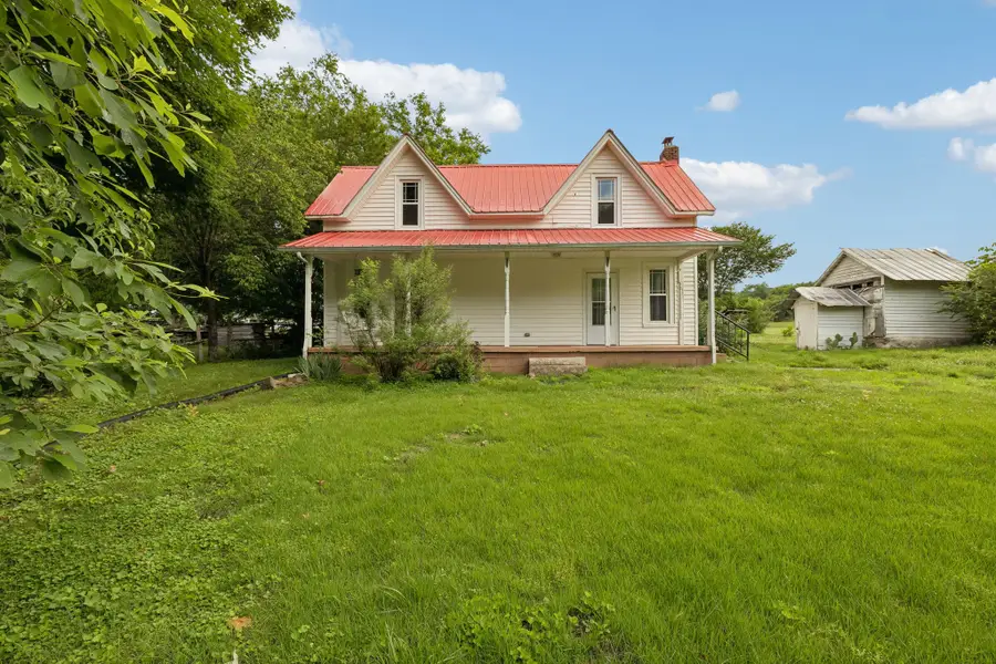 15 Sloan Branch Rd, Pleasant Shade, TN 37145 - #3