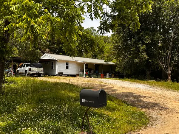 119 Rodger Carroll Rd, Hohenwald, TN 38462