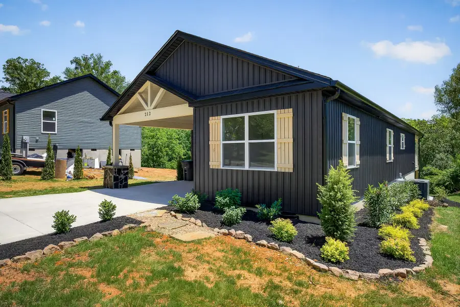212 Twin Oaks Road, McMinnville, TN 37110 - #3