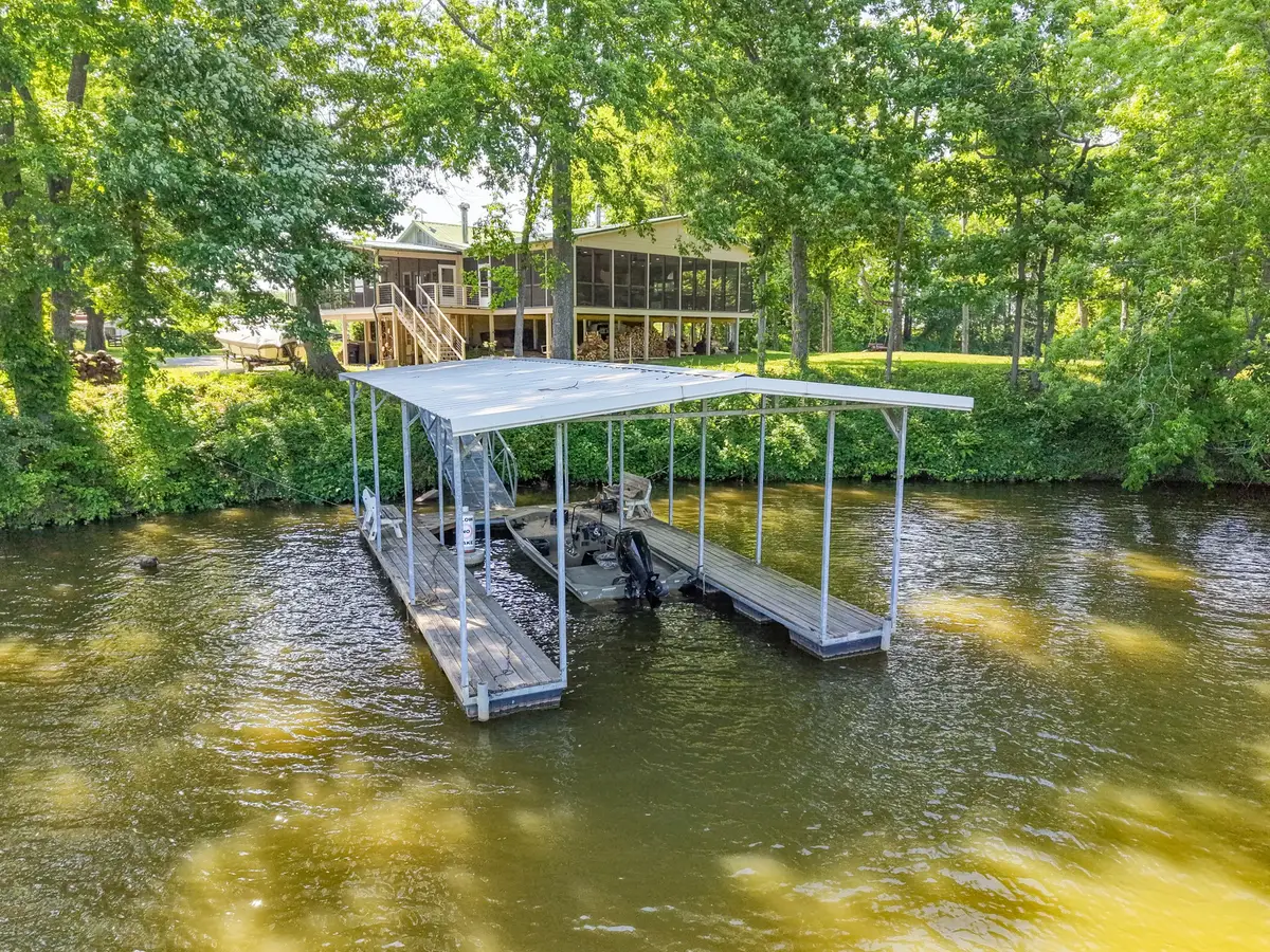 1050 Sunrise Cir, Ashland City, TN 37015 - #1