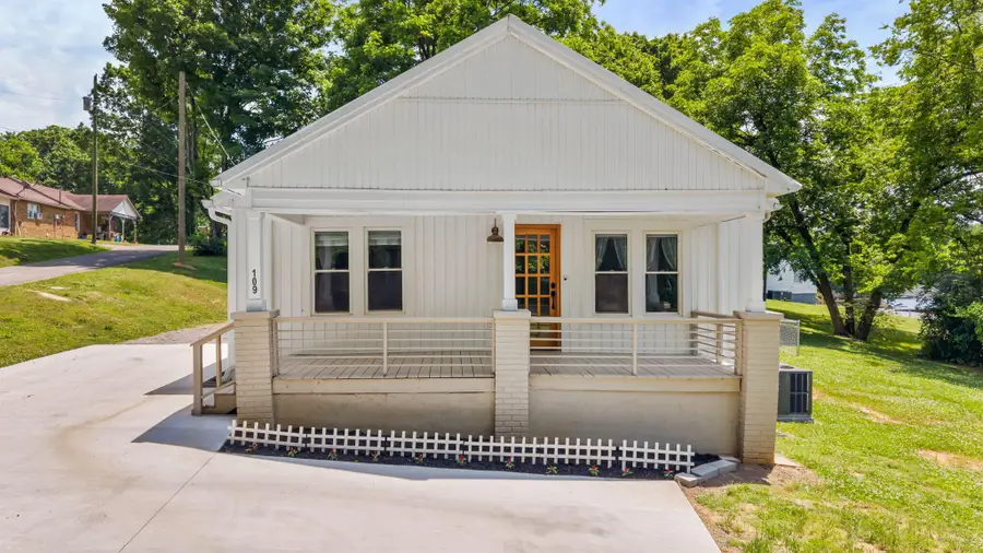 109 Frankfort Street, Athens, TN 37303 - #3