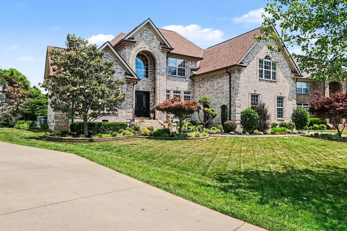 3356 Clovercroft Dr, Murfreesboro, TN 37130 - #1