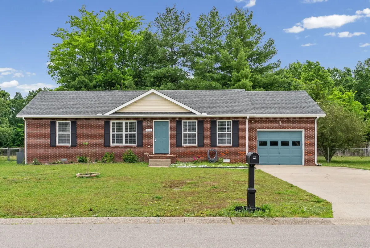 354 Broadmore Dr, Clarksville, TN 37042 - #1