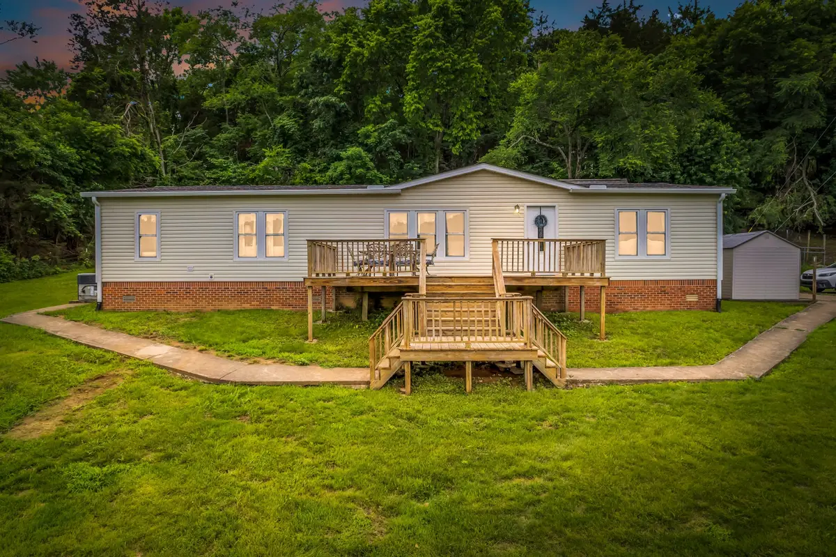 593 Rogues Fork Rd, Bethpage, TN 37022 - #1