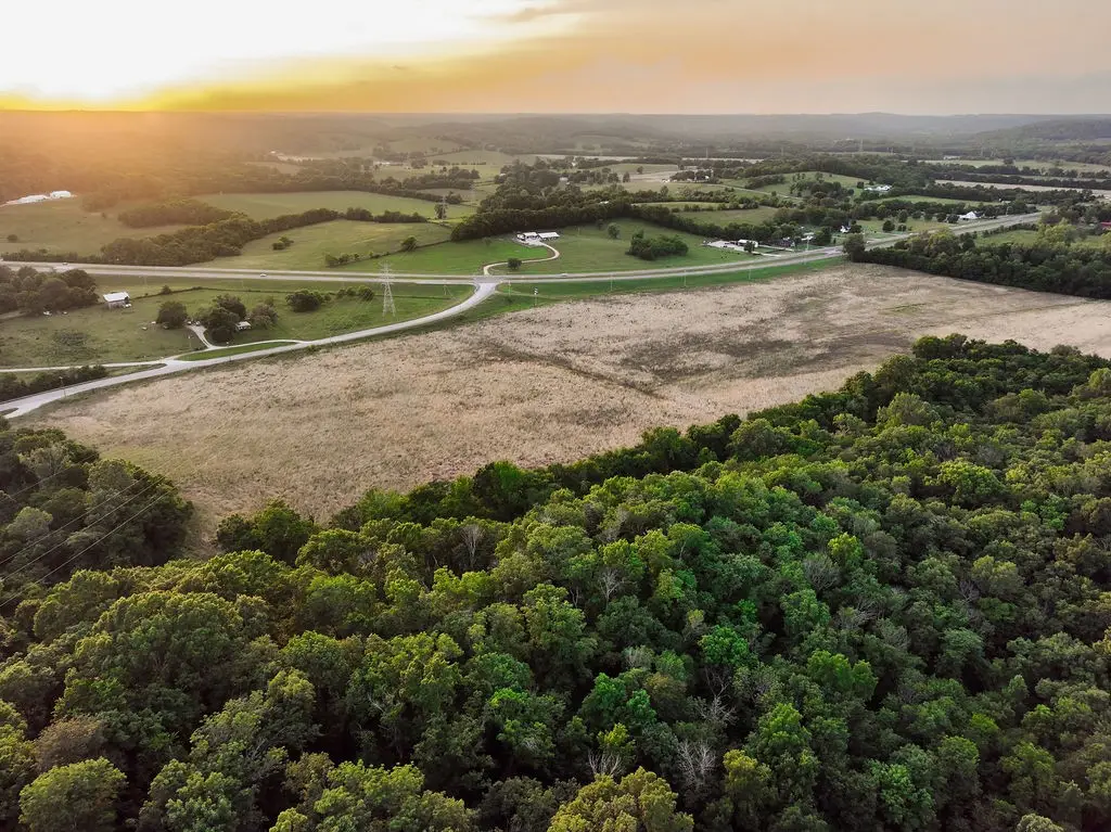 0 Lawrenceburg Hwy, Mount Pleasant, TN 38474 - #1