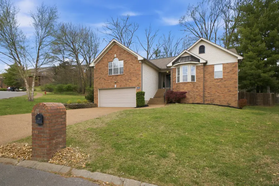 745 Windsor Trce, Goodlettsville, TN 37072 - #2