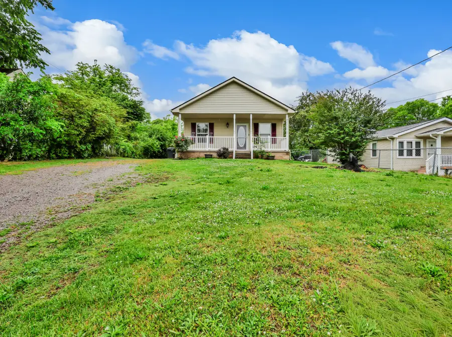 1220 Vine St, Clarksville, TN 37040 - #2