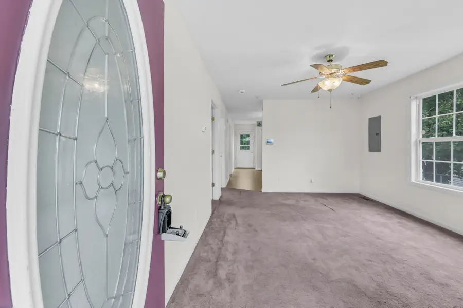 1220 Vine St, Clarksville, TN 37040 - #3
