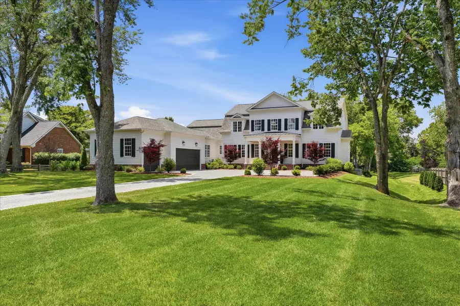 9215 Brushboro Dr, Brentwood, TN 37027 - #2