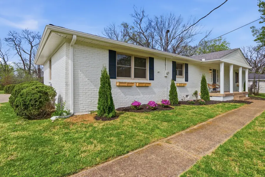 202 Harpeth Hills Dr, Franklin, TN 37069 - #3