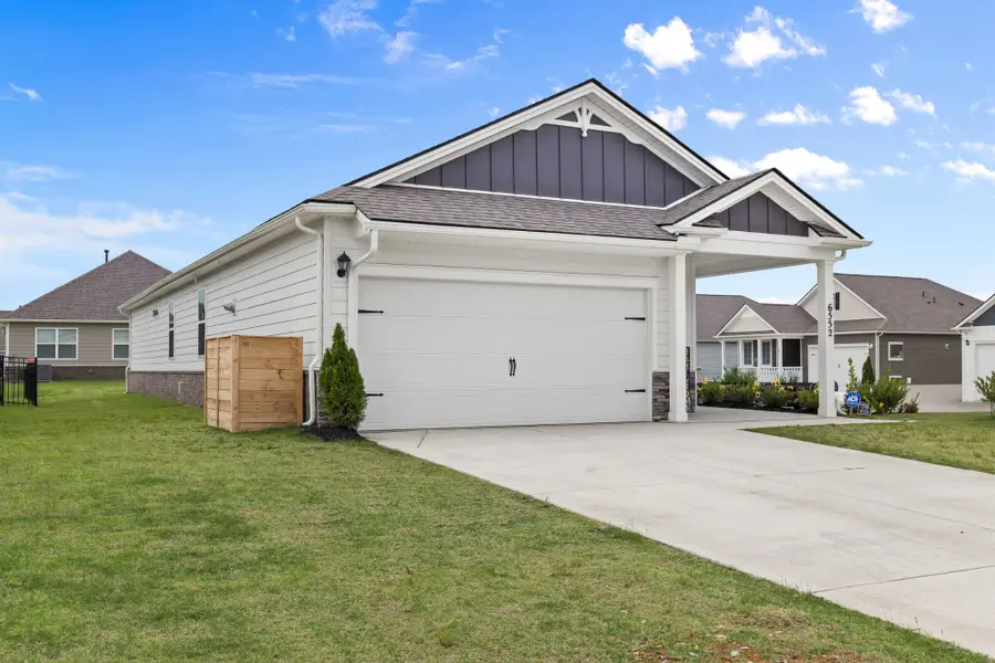 6552 Japonica Ln, White House, TN 37188 - #2