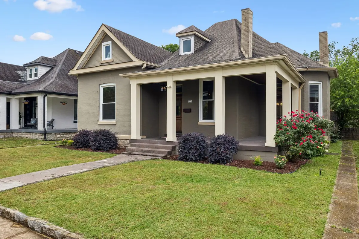 913 15th Ave S, Nashville, TN 37212 - #1
