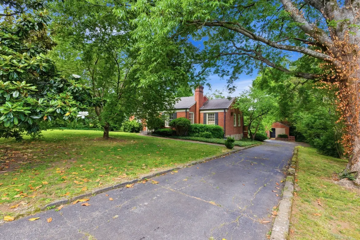 805 Lynnwood Blvd, Nashville, TN 37205 - #1