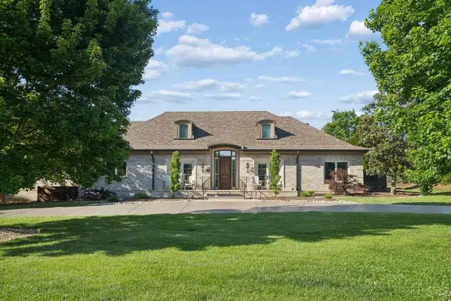 2600 Tyne Blvd, Nashville, TN 37215 - #2