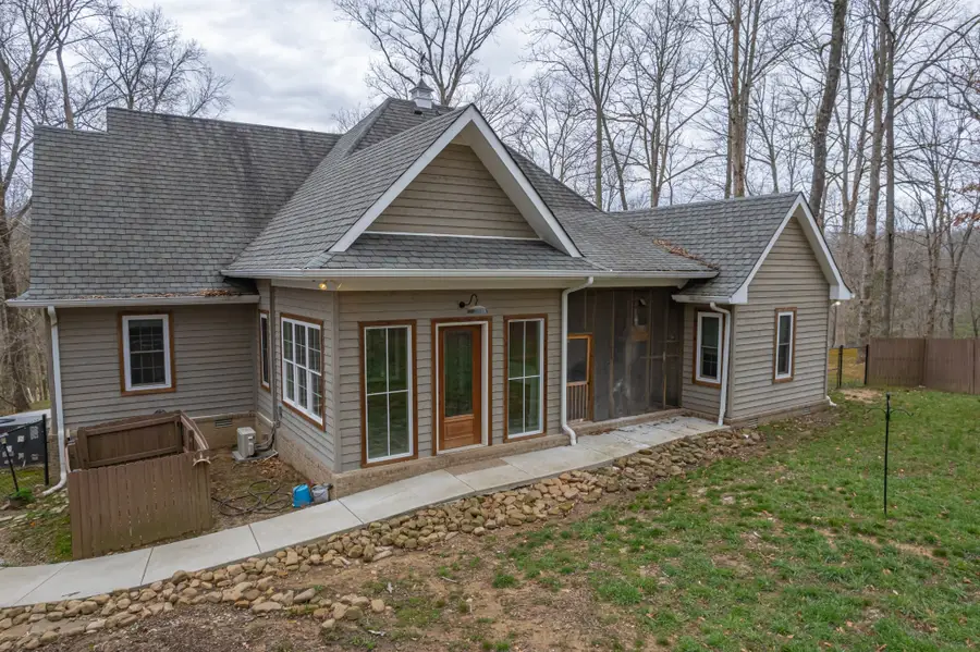 550 Laurel Crown Rd, Manchester, TN 37355 - #3