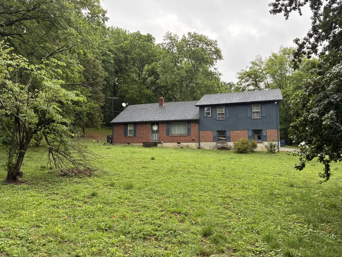 1083 Tulip Grove Rd, Hermitage, TN 37076 - #1