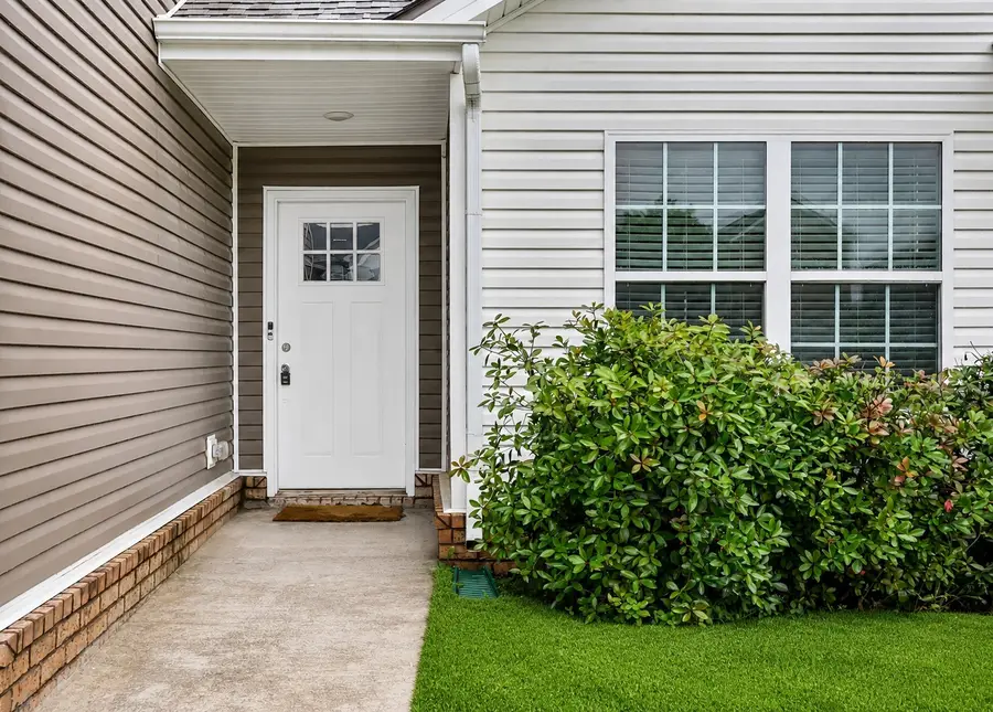 1101 Whitney Dr, Clarksville, TN 37042 - #2