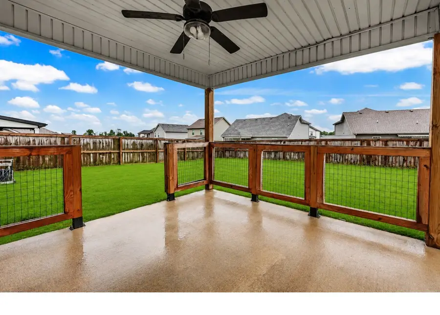 1101 Whitney Dr, Clarksville, TN 37042 - #3