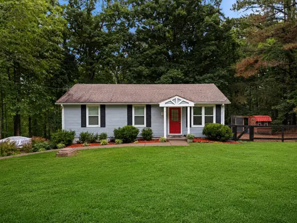 1101 Valley View Rd, Ashland City, TN 37015