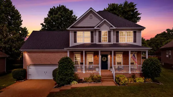 1026 Persimmon Dr, Spring Hill, TN 37174