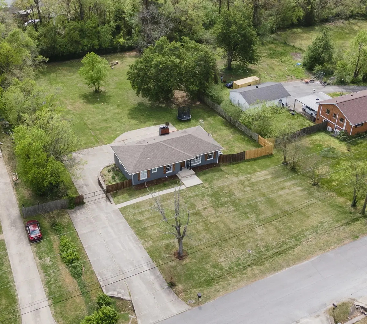 4057 Yoest Dr, Nashville, TN 37207 - #1