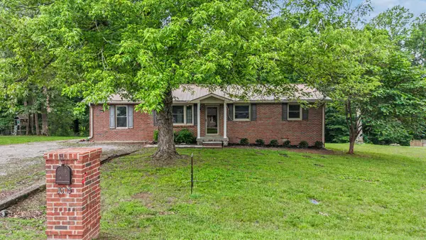 1005 Pinewood Ct, Ashland City, TN 37015
