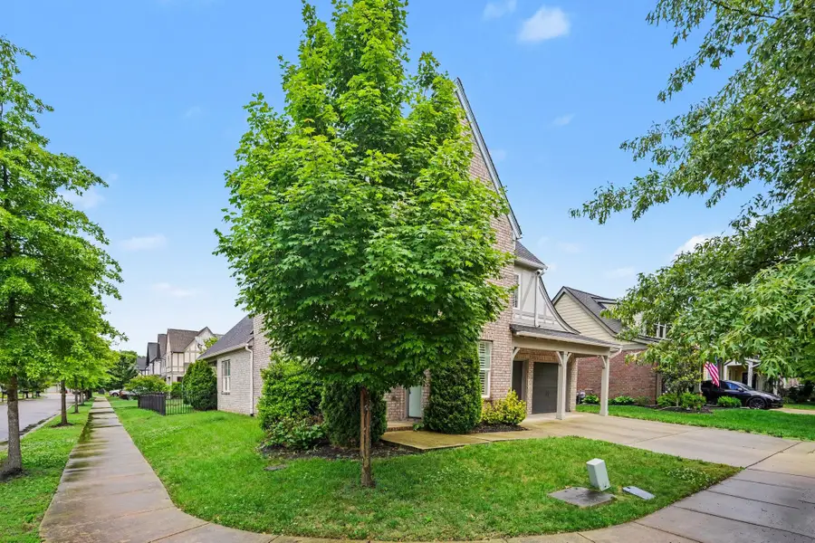 3054 Ryecroft Ln, Franklin, TN 37064 - #3