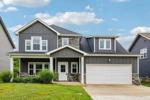 4042 Fort Sumter Dr, Clarksville, TN 37042