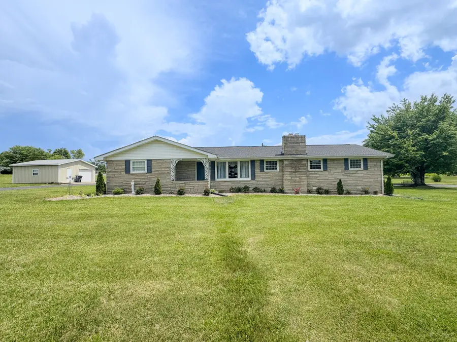 1406 Ellington Dr, Lafayette, TN 37083 - #3