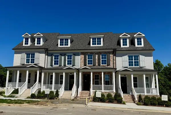 4011 Forestside Dr, Franklin, TN 37064