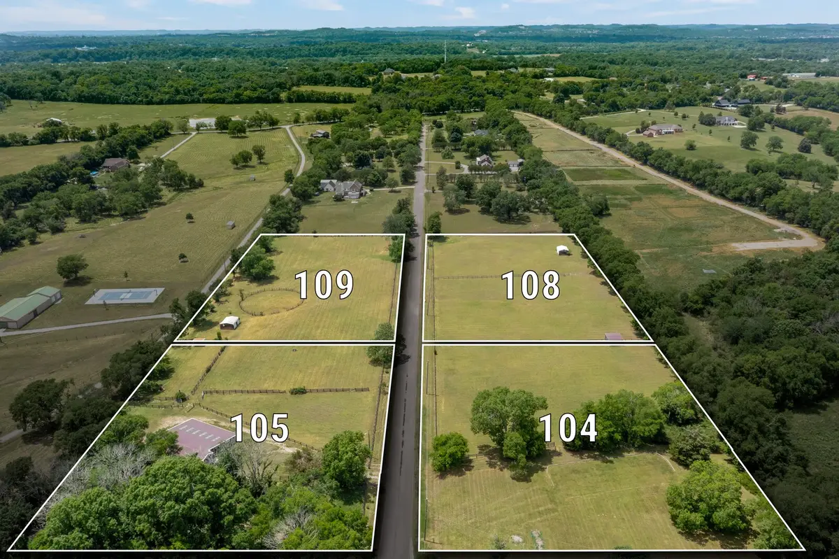104 Pineywood Acres Dr, Madison, TN 37115 - #1