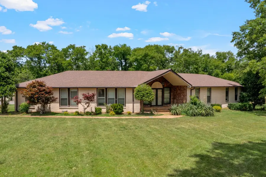 112 Pineywood Acres Dr, Madison, TN 37115 - #2