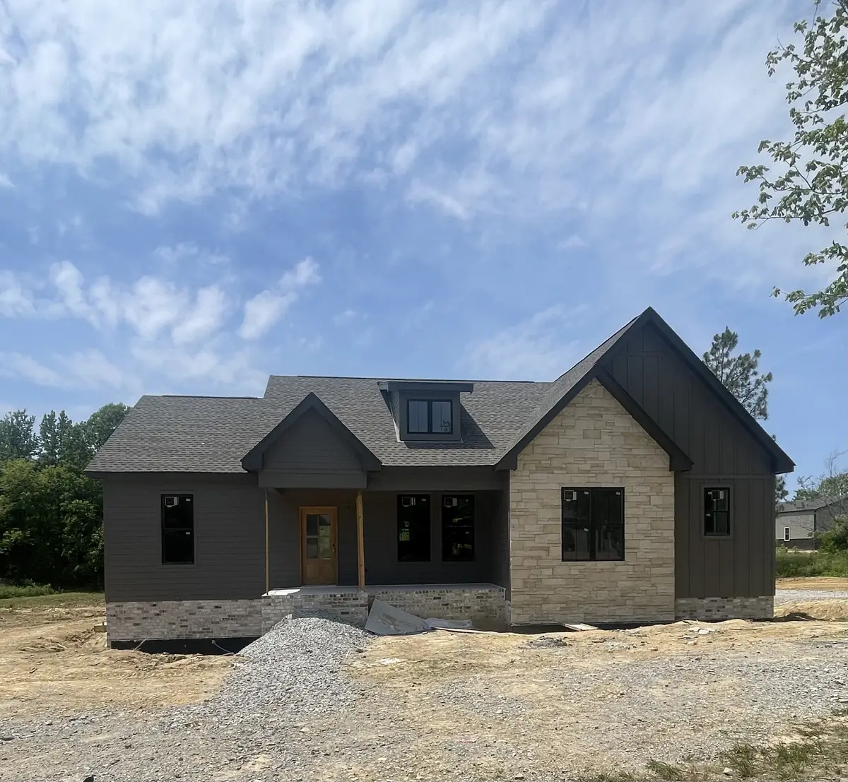 4564 Washington Rd, Greenbrier, TN 37073 - #1