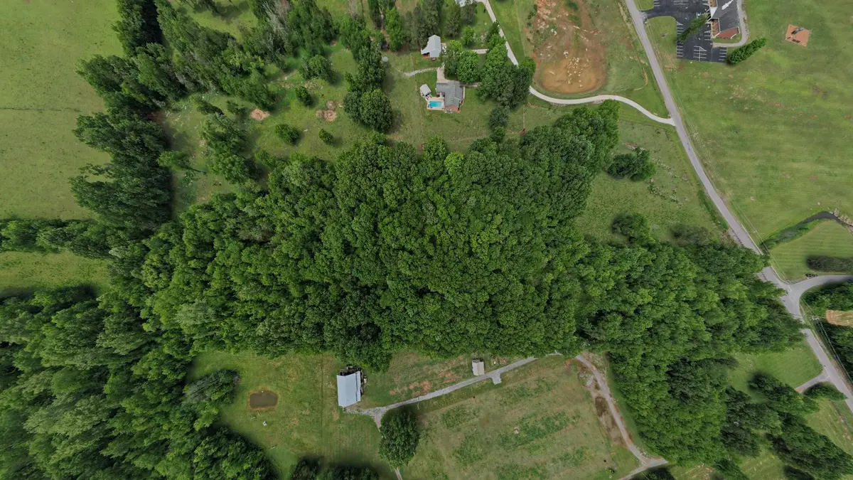 2701 Midland Rd, Shelbyville, TN 37160 - #1