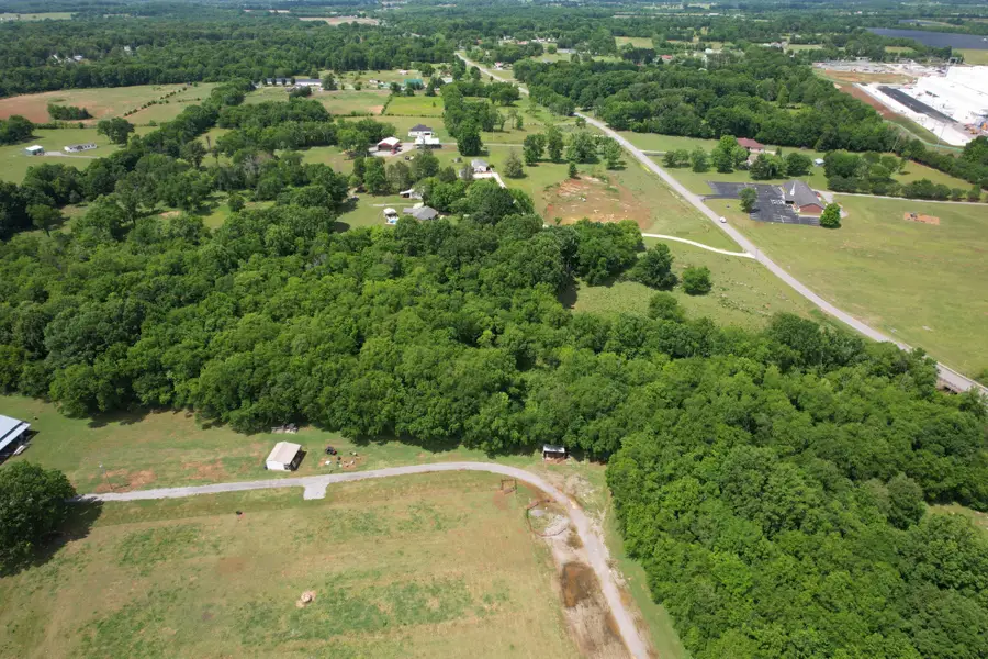 2701 Midland Rd, Shelbyville, TN 37160 - #3