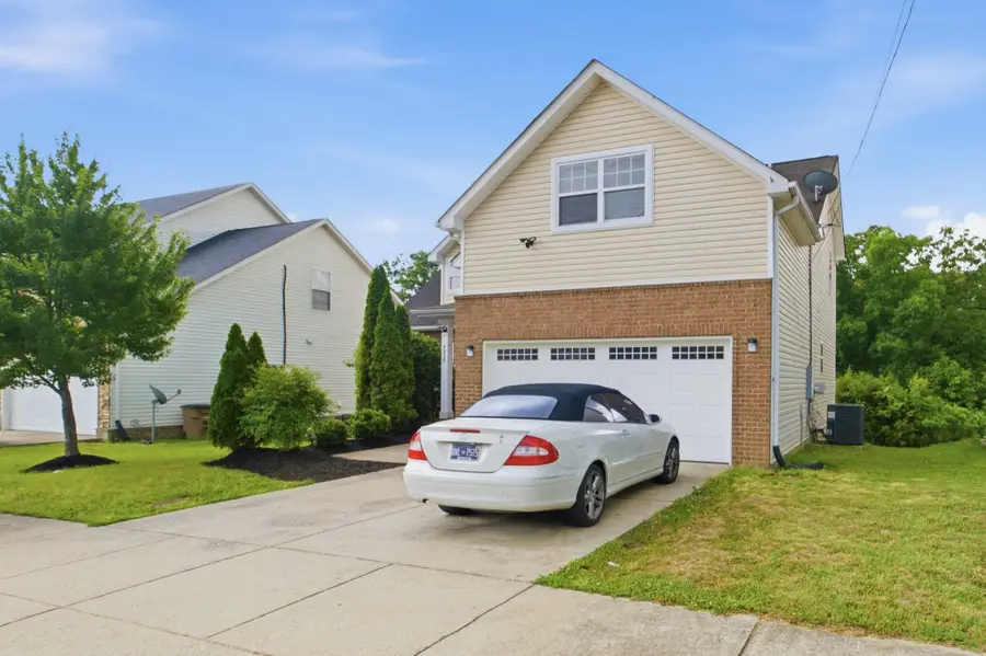 4925 Secretariat Dr, Antioch, TN 37013 - #2