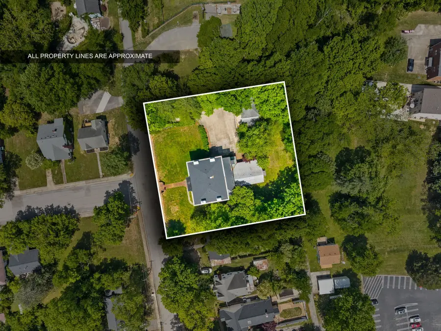 529 York St, Clarksville, TN 37040 - #2