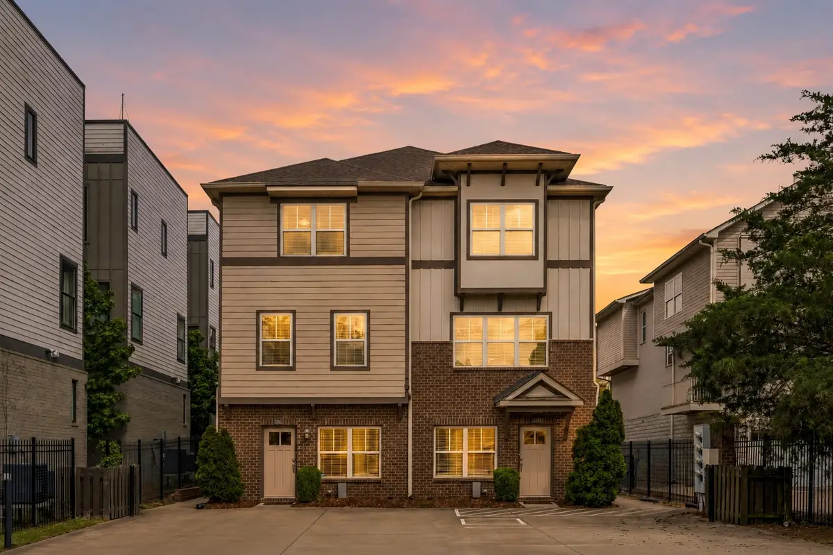 1722C 14th Ave S, Nashville, TN 37212 - #1