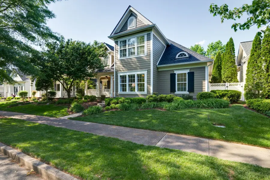 708 Pebble Springs Dr, Franklin, TN 37067 - #2
