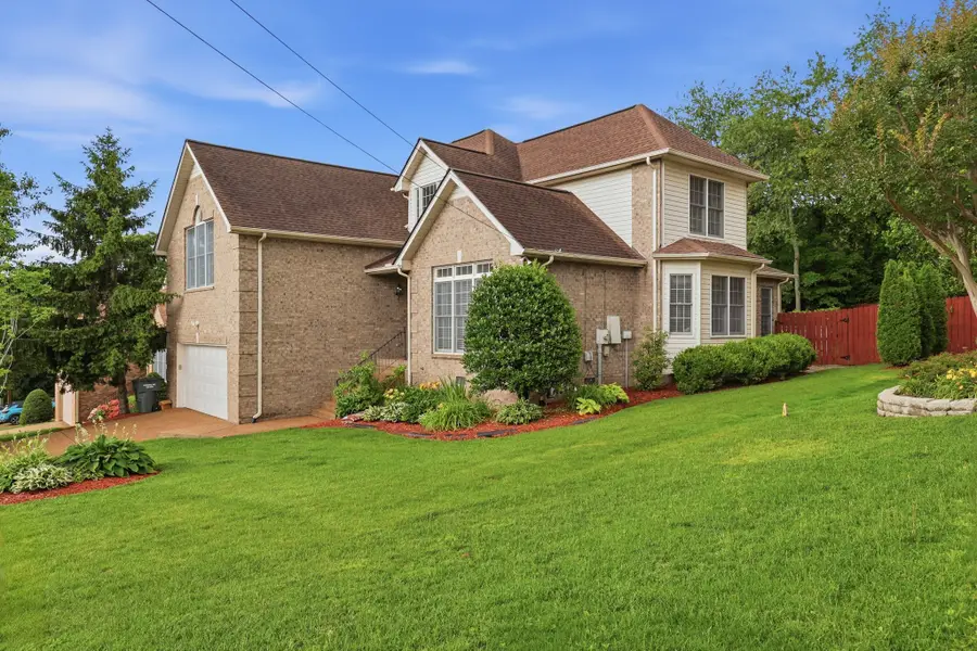 409 Roma Ct, Nashville, TN 37211 - #2