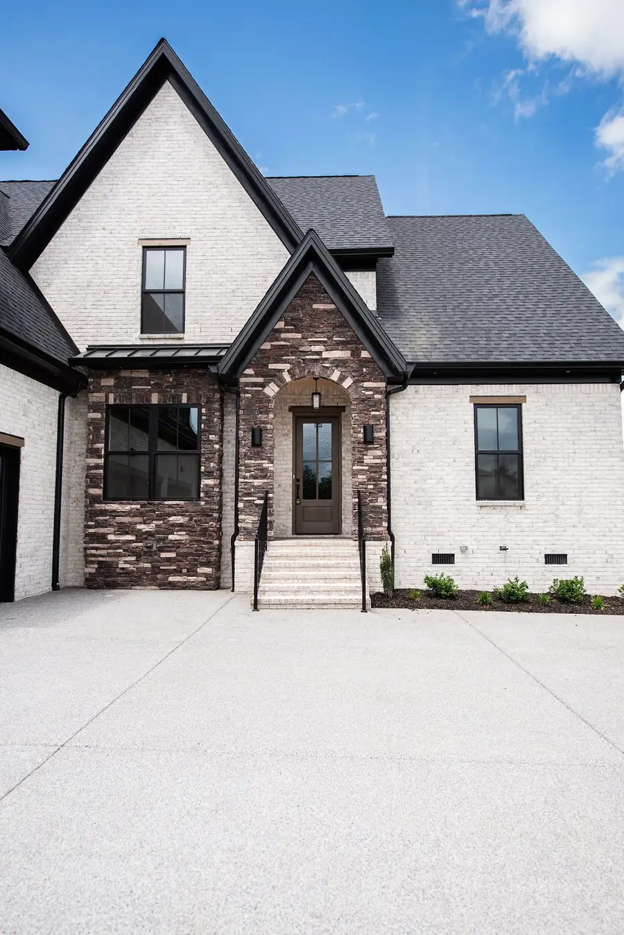 875 Harrisburg Ln, Mount Juliet, TN 37122 - #3