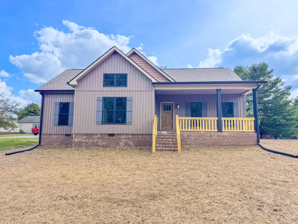 158 Fox Run, Lafayette, TN 37083 - #1
