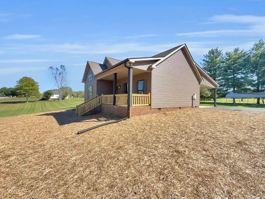 158 Fox Run, Lafayette, TN 37083 - #3