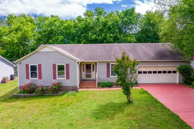 2017 Windsor Dr, Columbia, TN 38401 - #1