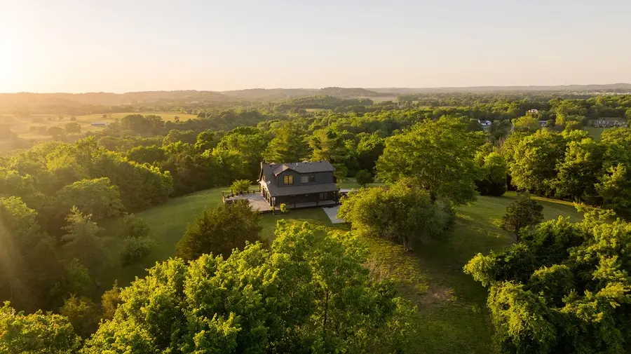 2351 Harlan Rd, Columbia, TN 38401 - #2