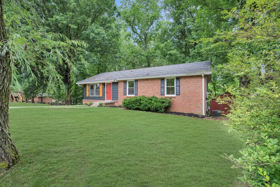 341 Harold Dr, Clarksville, TN 37040 - #2