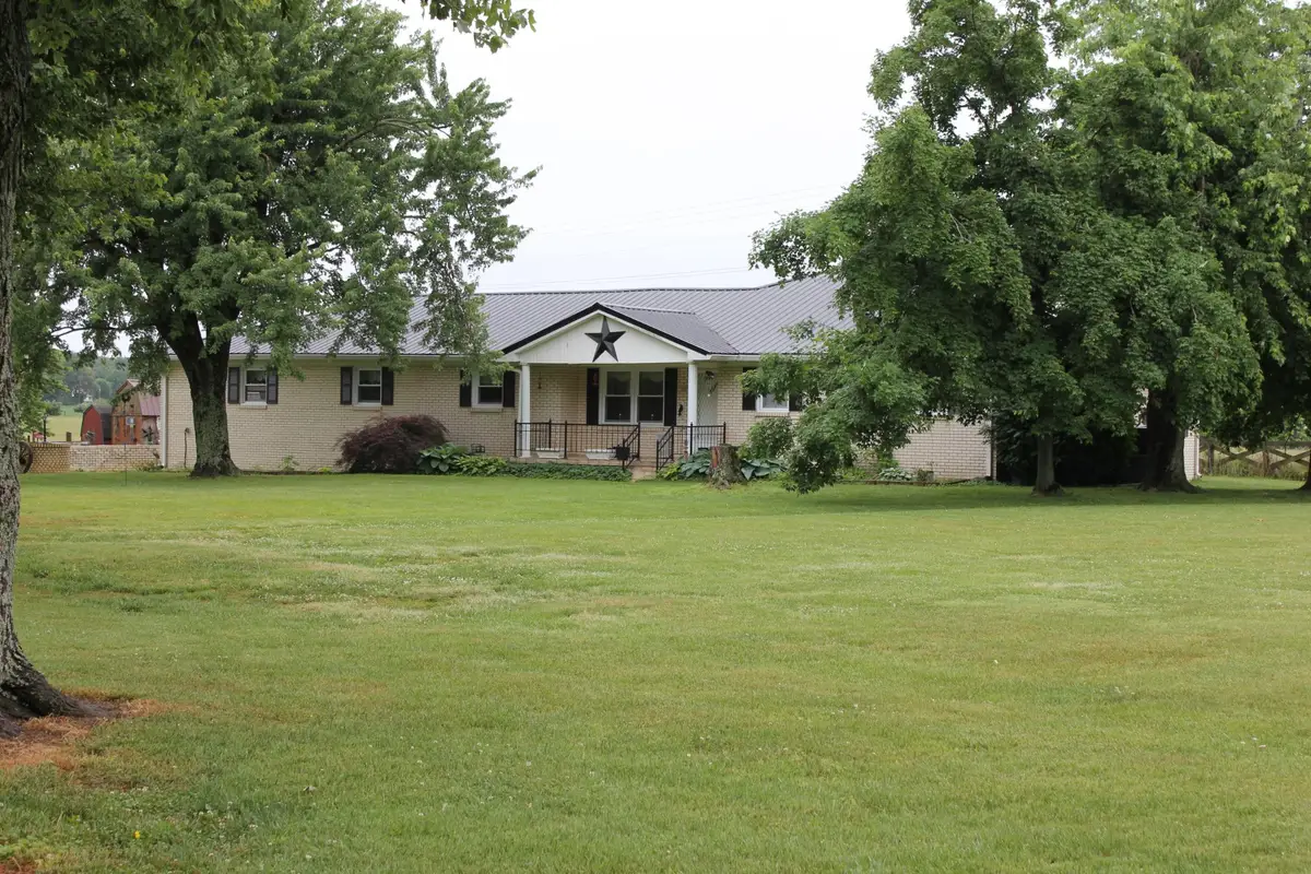4118 Gordonsville Rd, Lewisburg, KY 42256 - #1