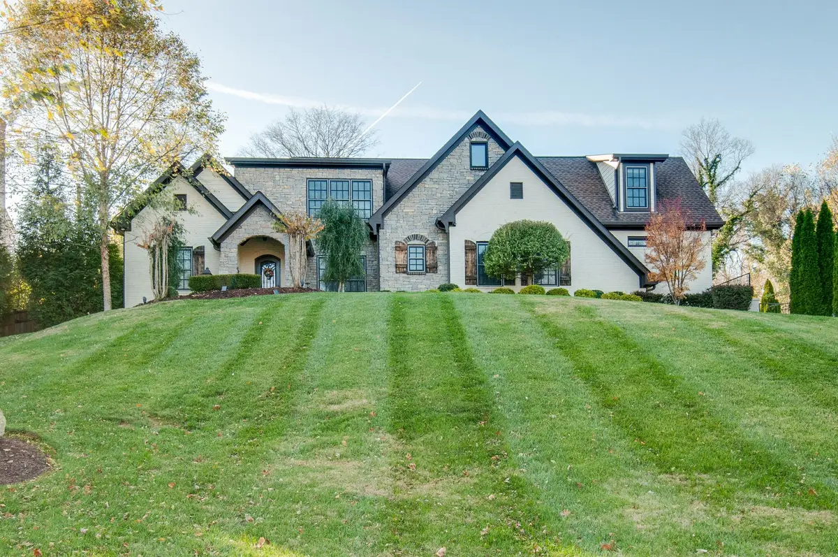 4001 Wallace Ln, Nashville, TN 37215 - #1