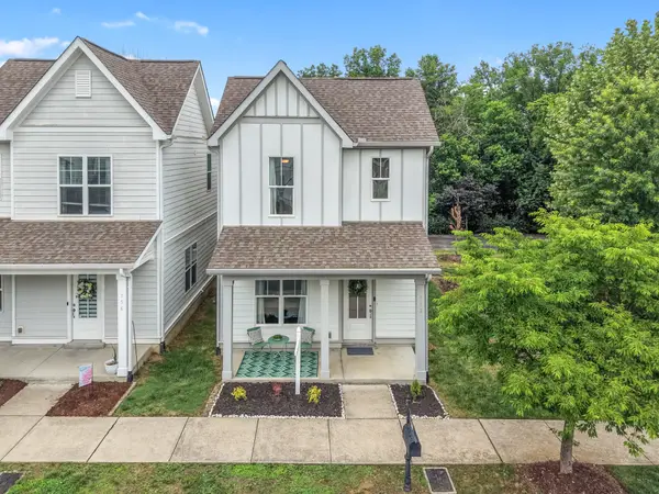 752 Cottage Park Dr, Nashville, TN 37207